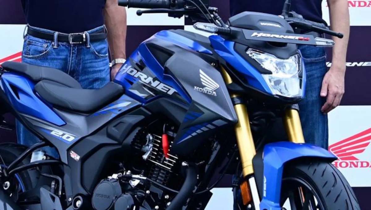 Honda Hornet 2.0: Power Meets Mileage with 57.35 kmpl Efficiency at Rs 1.39 Lakh Only