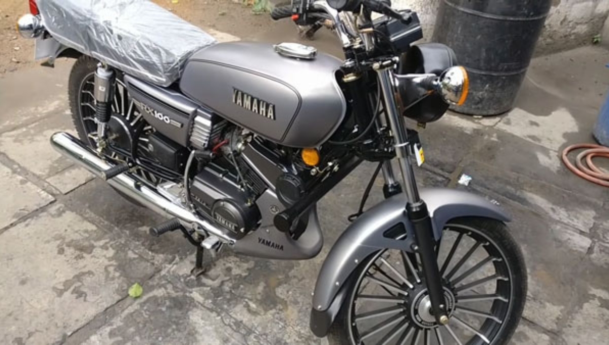 Yamaha RX 100 Neo 2025: Old School Vibes, New Age Engine, 55 kmpl, Just Rs1.25 Lakh