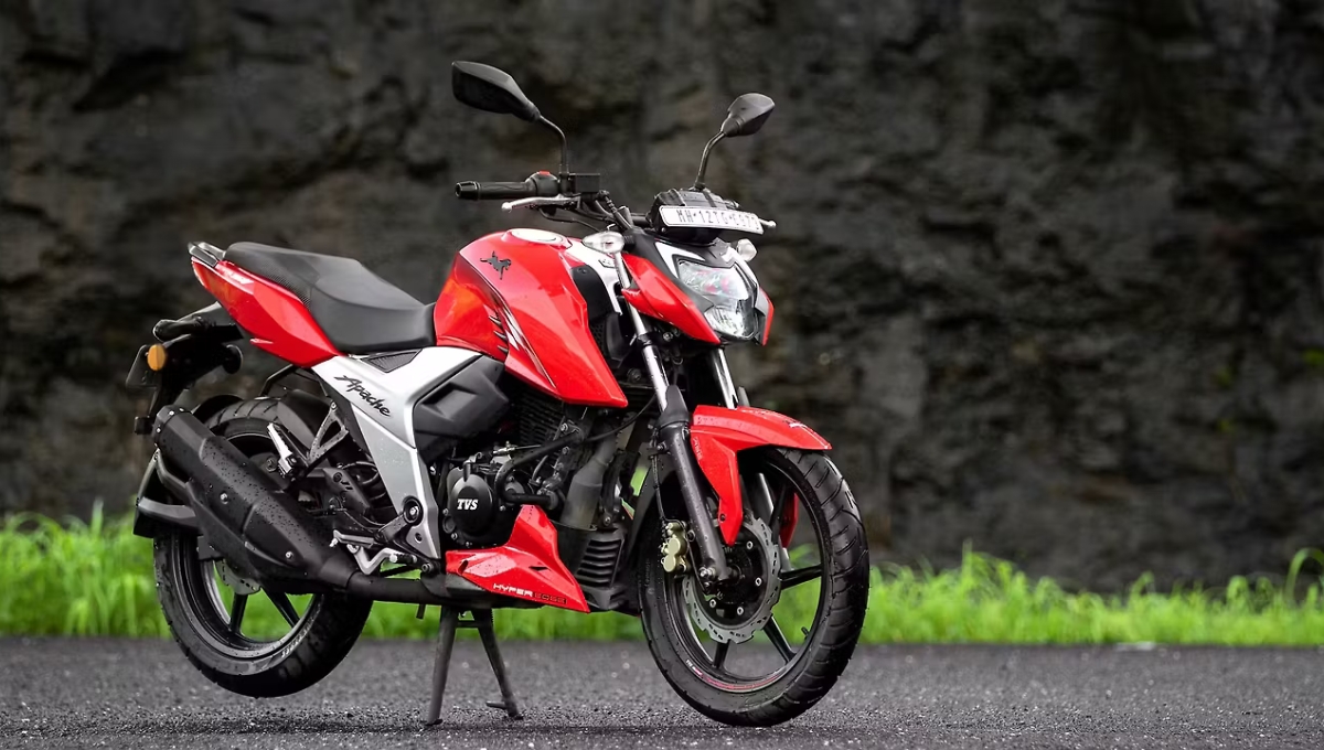 TVS Apache 160 4V: Style Meets Speed with 50 kmpl Mileage, Starting at Rs1.24 Lakh