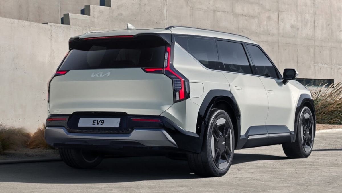 Kia EV9: Premium Electric SUV with 561km Range, Launching Soon at Rs 80 Lakh