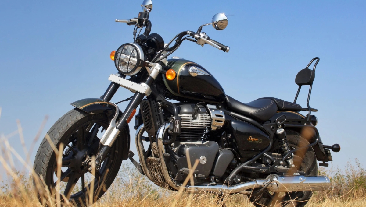 Royal Enfield Super Meteor 650: Cruiser Comfort Reloaded with Stylish Tweaks, Rs 3.63 Lakh Price And 25 kmpl Mileage