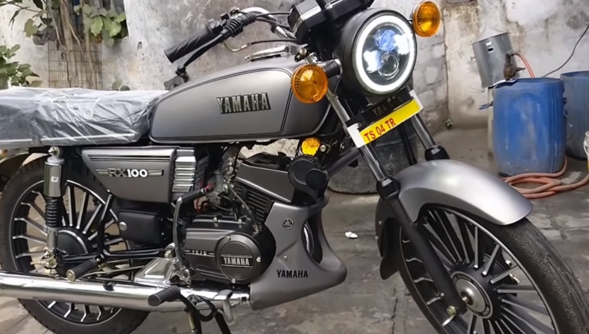 Yamaha RX 100 Neo 2025: Old School Vibes, New Age Engine, 55 kmpl, Just Rs1.25 Lakh
