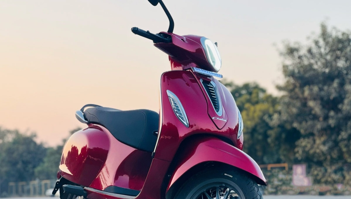 Bajaj Chetak Electric: Classic Style Meets Modern Tech with 127 Km Range at Rs 1.15 Lakh