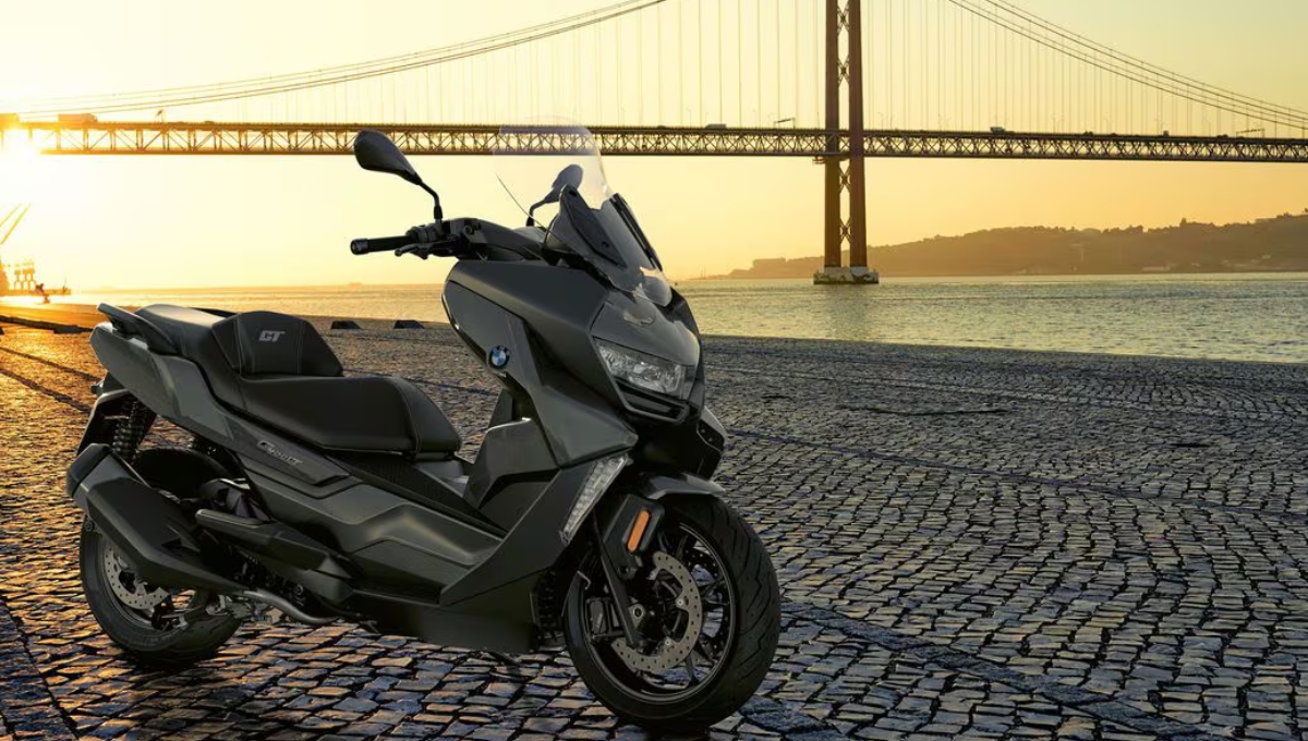 BMW C 400 GT: A Luxury Scooter with 28.57 kmpl Mileage and Premium Comfort at Rs 11.25 Lakh