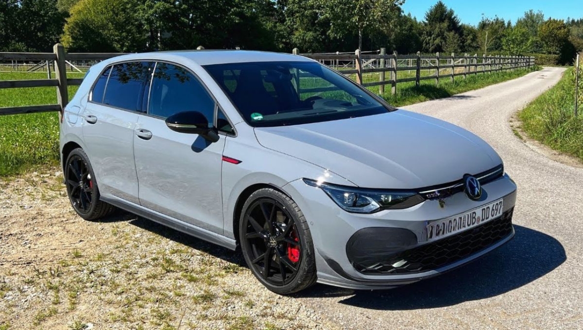 Volkswagen Golf GTI Arrives at Rs 53 Lakh, A 261 BHP Beast with 13 km/l Mileage