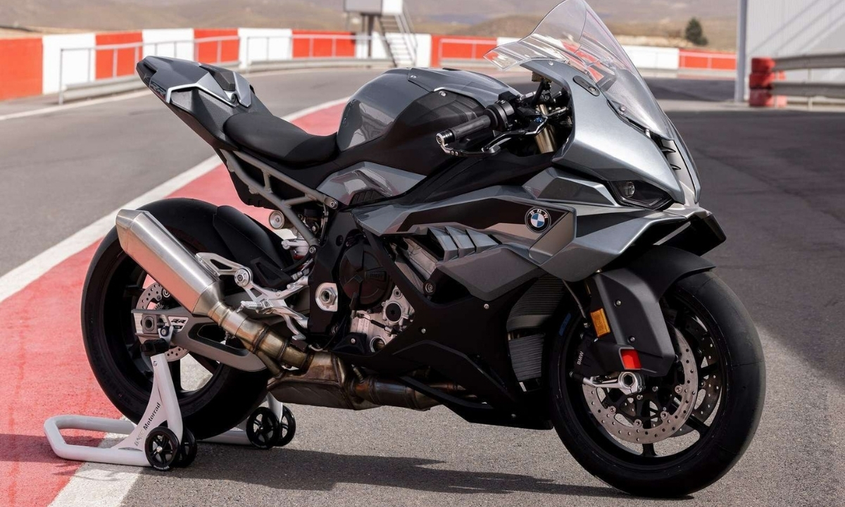 Ducati Streetfighter V4