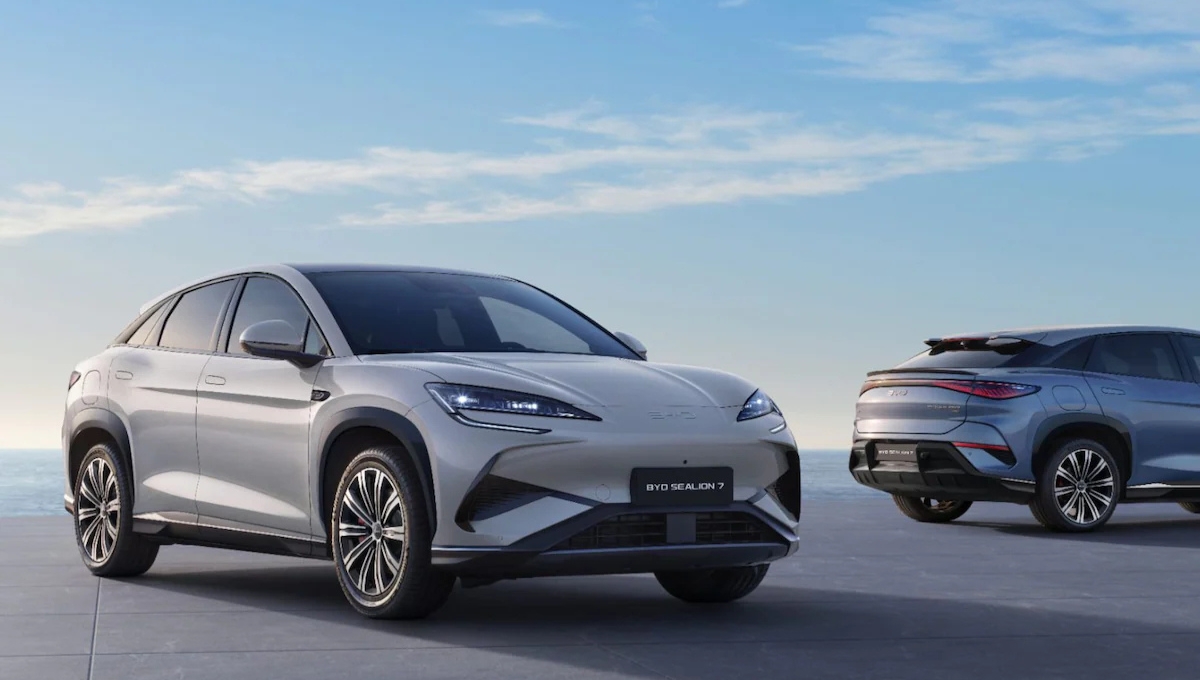BYD Sealion 7: All-Electric SUV with 523bhp, AWD, and 542km Range Priced Around Rs 50 Lakh