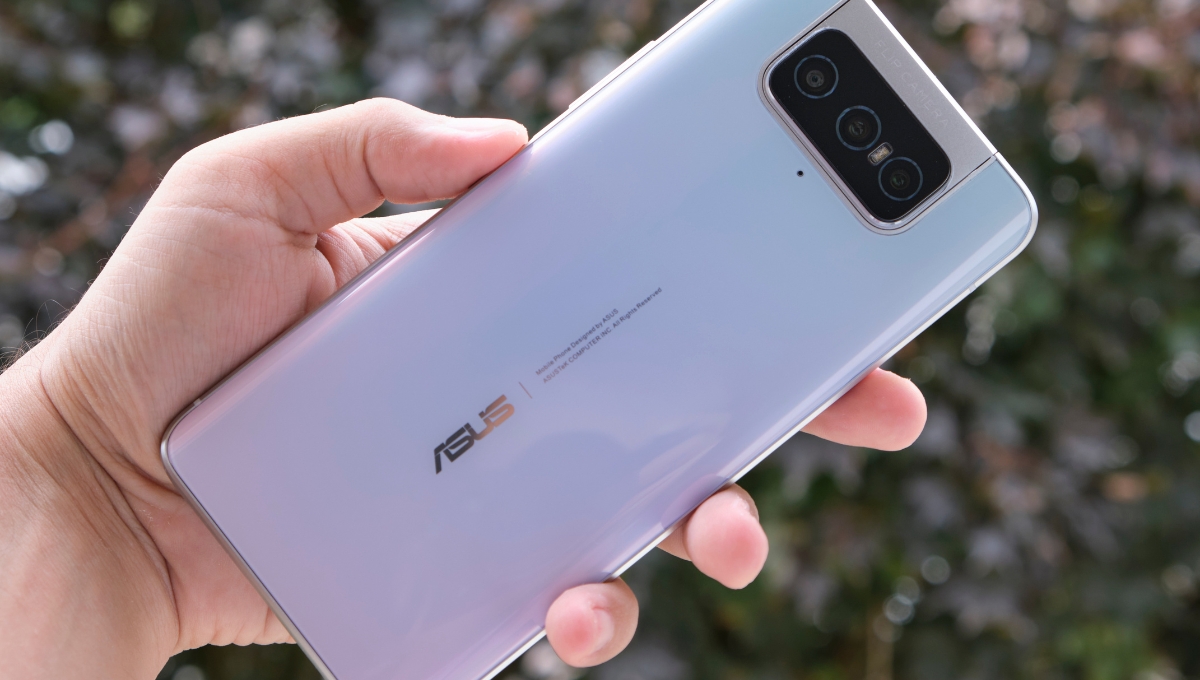 Asus Zenfone 7 Pro: Smartphone with flip camera, powerful performance and 5G support, a unique experience