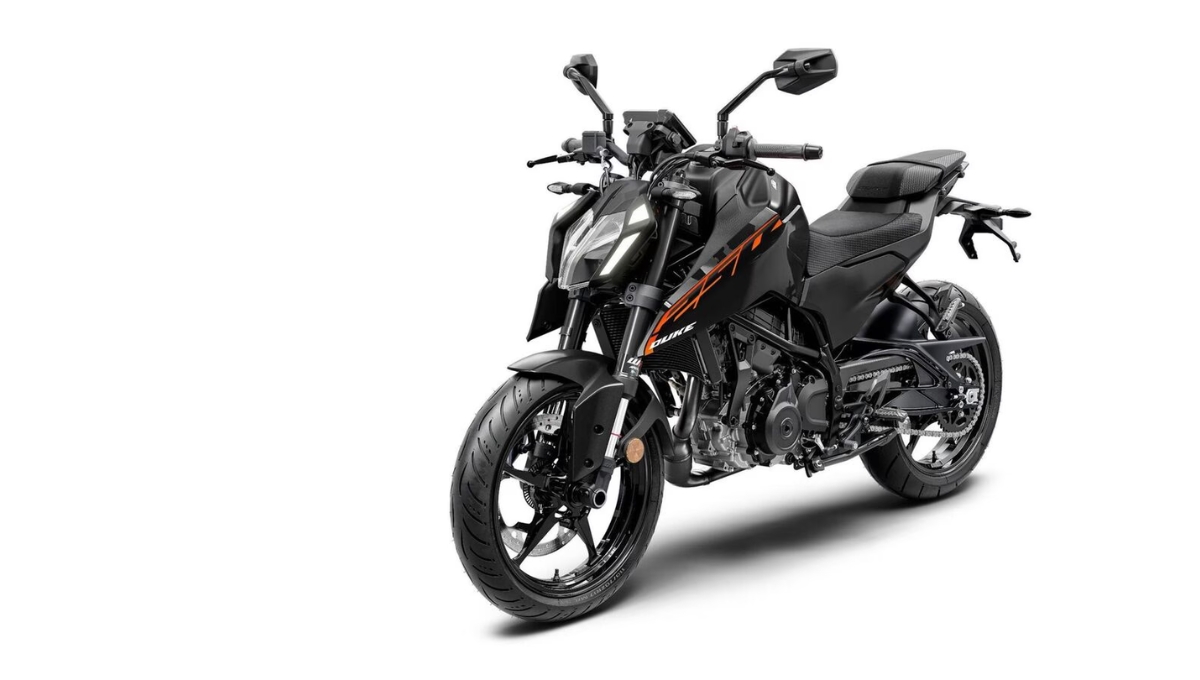 KTM 250 Duke 2025: Power Meets Precision, 30.08 kmpl Mileage at Rs 2.39 Lakh