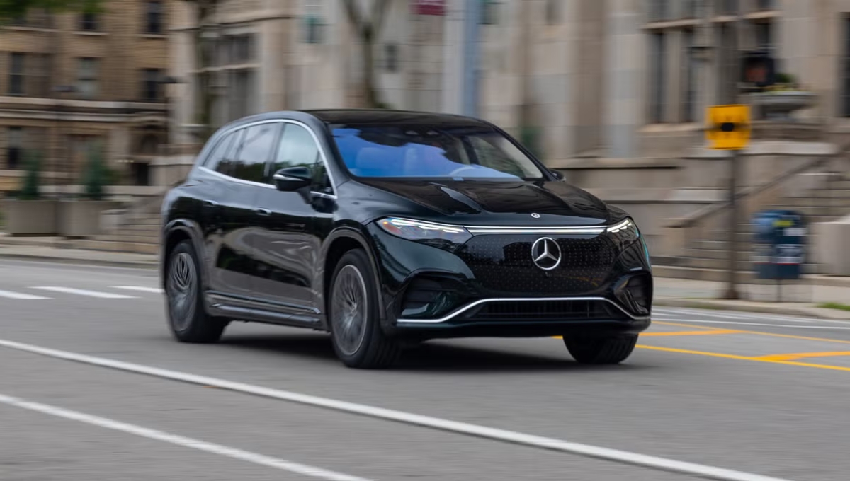 Mercedes-Benz EQS SUV Review: 809 KM Range, 7-Seater Luxury And 536 BHP Power, Starts at Rs 2.45 Cr