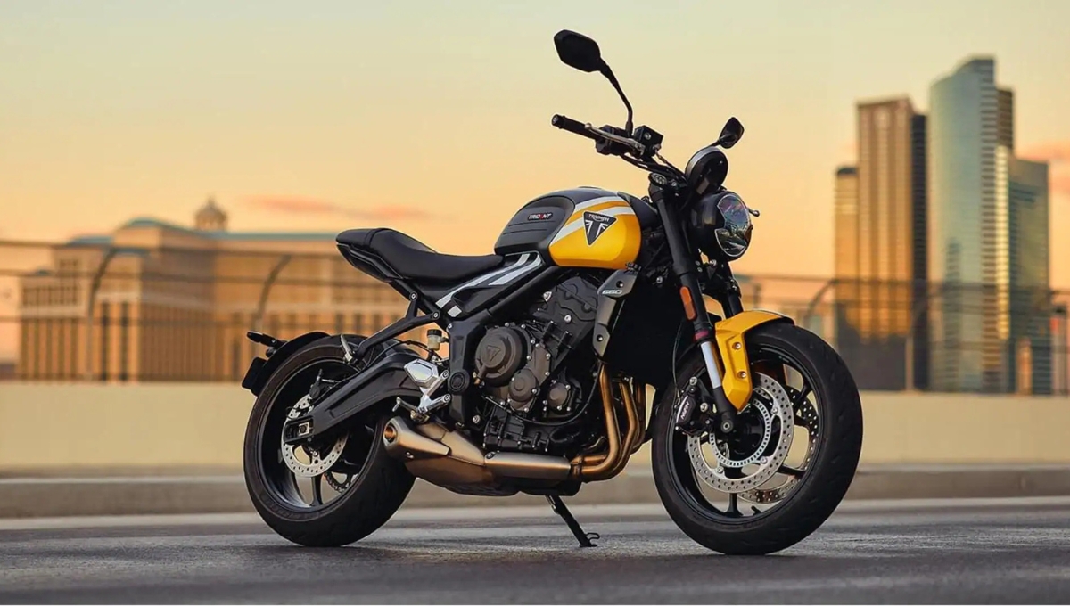 Triumph Trident 660: A Stylish Speed Beast With 17.47 kmpl Mileage And Rs 8 Lakh Price Tag