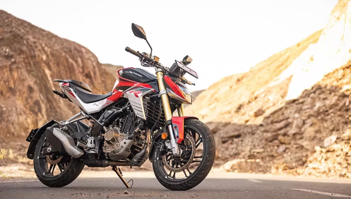 Hero Xtreme 250R: Unleash Speed And Style With 37kmpl Mileage And 130kmph Top Speed at Rs 1.80 Lakh