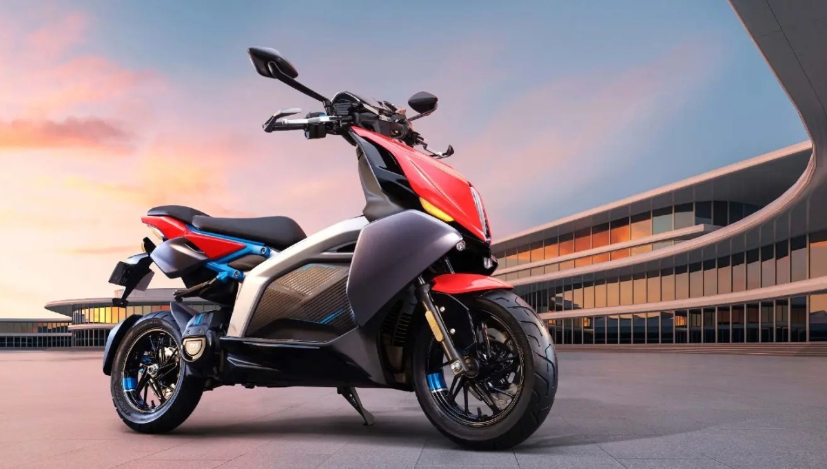 TVS X, India Smartest Electric Scooter with 140 km/Charge Range And Rs 2.50 Lakh Price Tag