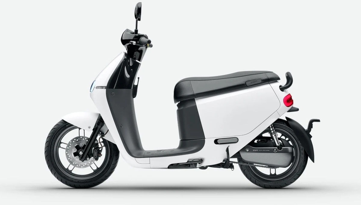 Gogoro 2 Series Launch: Ride 170KM on a Single Charge with This Rs 1.5 Lakh Smart EV