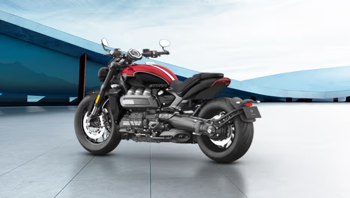 Triumph Rocket 3 2025: The King of Power with 2458cc Engine And 220kmph Speed